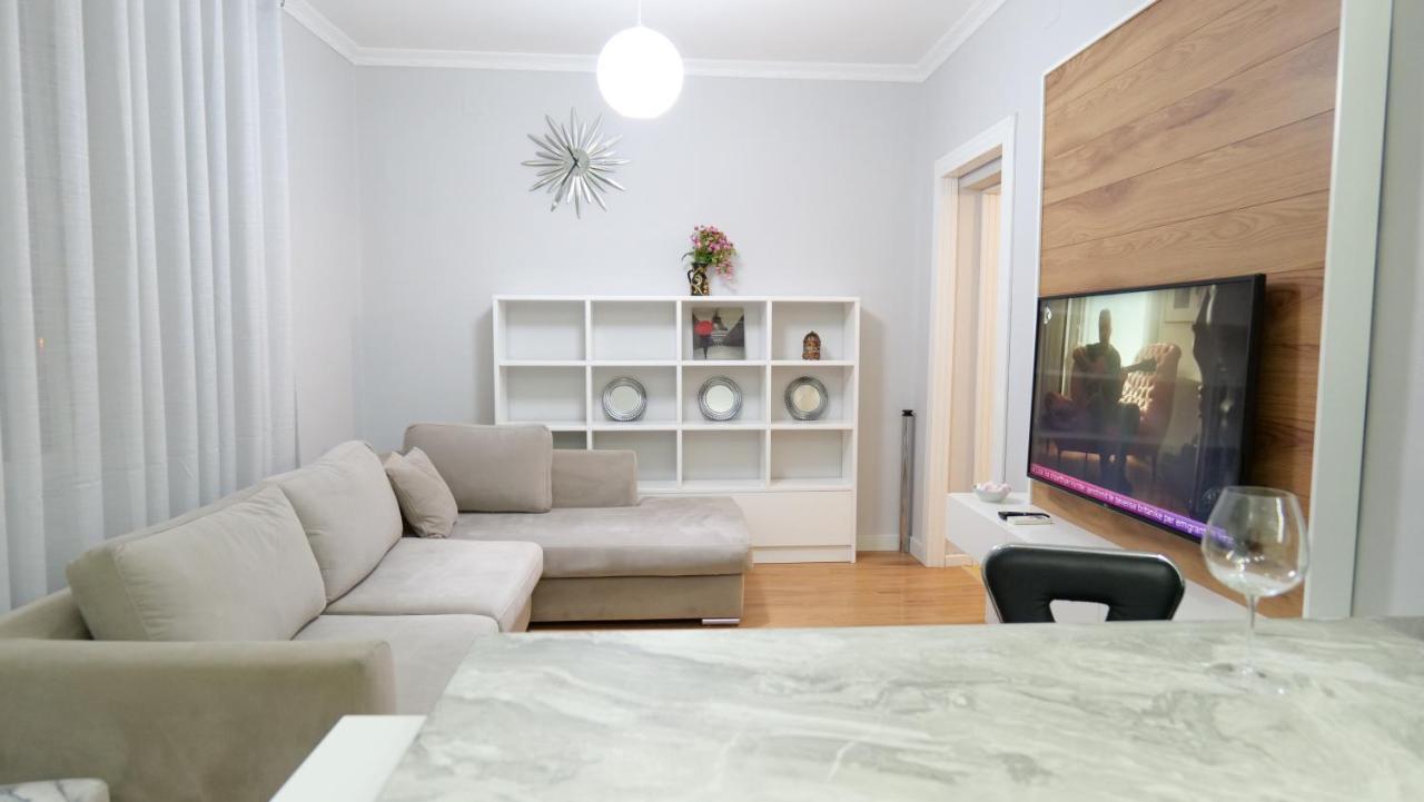 City Center Apartment Niko 04 Tirana Extérieur photo