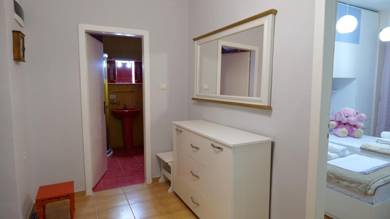 City Center Apartment Niko 04 Tirana Extérieur photo
